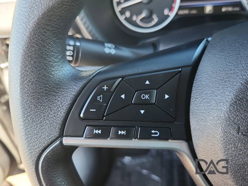 Used 2023 Nissan Sentra SV image 28