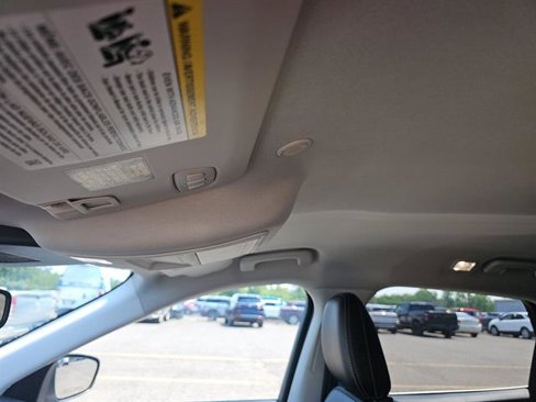 Certified 2022 Ford Escape Titanium image 18