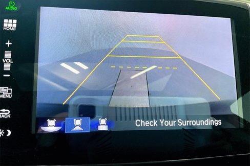 Used 2016 Honda Pilot Touring image 23
