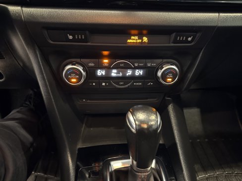 Used 2016 MAZDA MAZDA3 i Grand Touring image 26