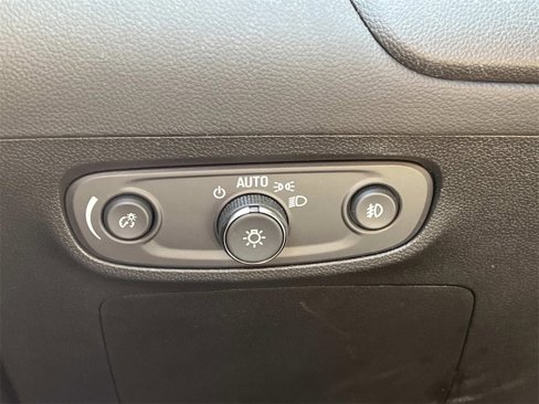 Used 2022 Buick Encore GX Select w/ Sport Touring Package image 24