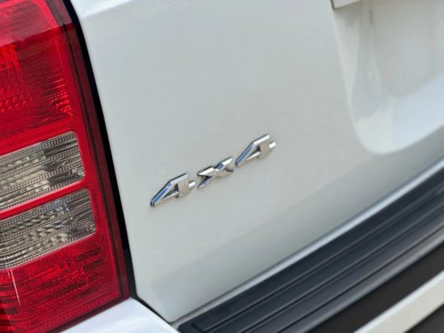 Used 2015 Jeep Patriot High Altitude image 11