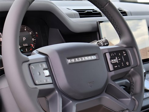 New 2025 Land Rover Defender 110 S image 20
