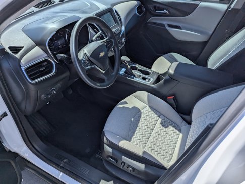 Used 2023 Chevrolet Equinox LS w/ LS Convenience Package image 9