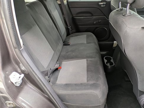 Certified 2016 Jeep Patriot Sport image 21
