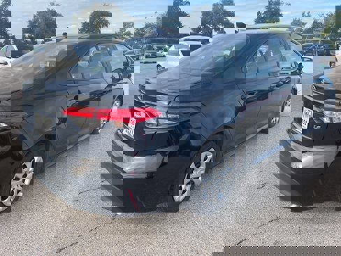 Used 2024 Toyota Corolla LE image 4