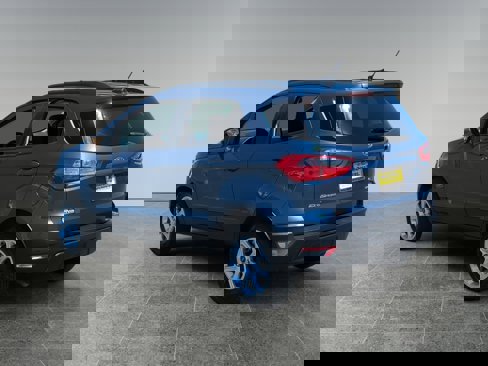 Used 2021 Ford EcoSport SE w/ SE Convenience Package image 3
