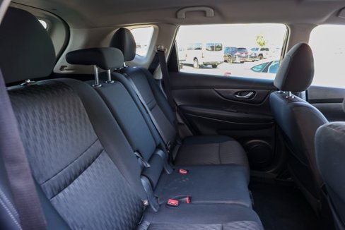 Used 2019 Nissan Rogue SV image 18