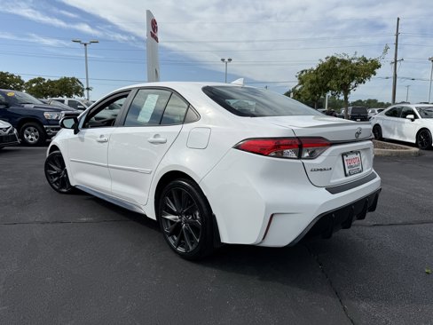 Used 2025 Toyota Corolla SE image 6