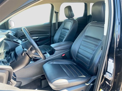 Used 2019 Ford Escape SEL image 21