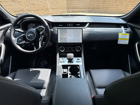 New 2026 Jaguar F-PACE R-Dynamic S image 8
