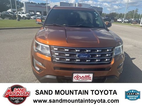 Used 2017 Ford Explorer Limited w/ Equipment Group 301A image 8