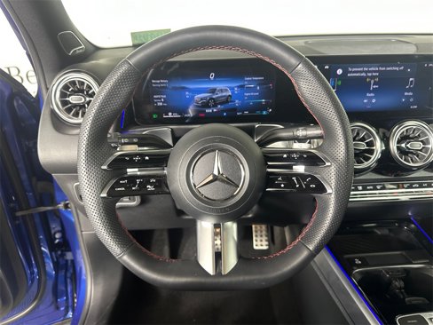 Used 2024 Mercedes-Benz GLB 250 image 26