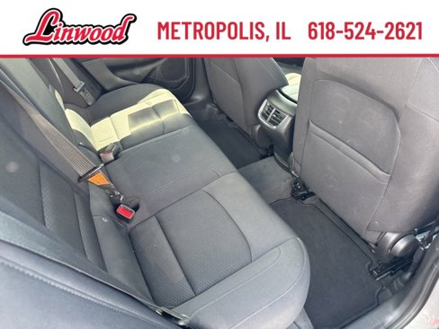 Used 2023 Chevrolet Malibu LT image 10