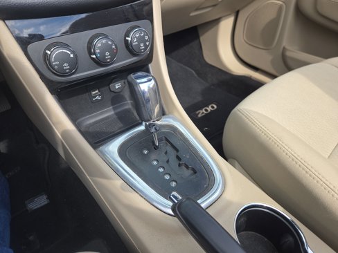 Used 2013 Chrysler 200 Touring w/ Cold Weather Group image 23