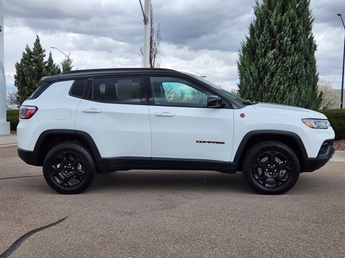 Used 2024 Jeep Compass Trailhawk image 2