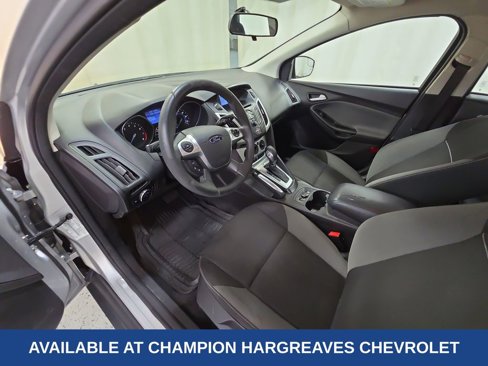 Used 2014 Ford Focus SE w/ SE Winter Package image 14