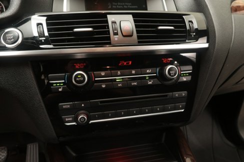 Used 2018 BMW X4 M40i image 54