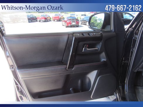 Used 2017 Toyota 4Runner TRD Off-Road image 26