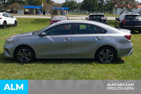 Used 2024 Kia Forte LXS image 11