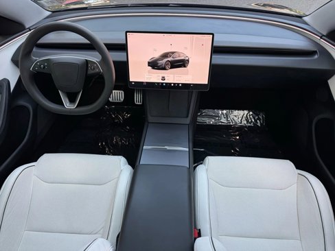 Used 2024 Tesla Model 3 Performance image 21