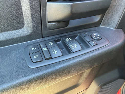 Used 2016 RAM 1500 Express image 16