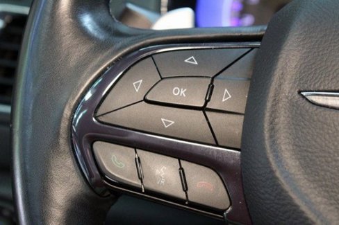 Used 2016 Chrysler 200 S image 18