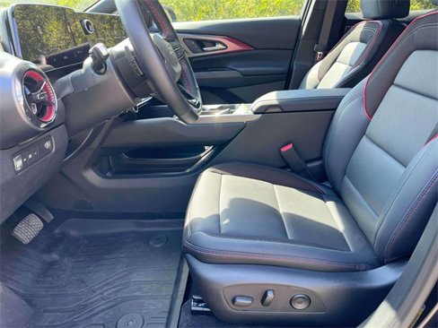 Used 2024 Chevrolet Equinox EV RS image 13