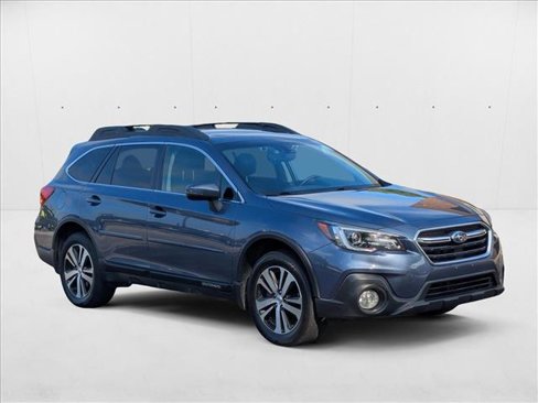 Used 2018 Subaru Outback 2.5i Limited image 3