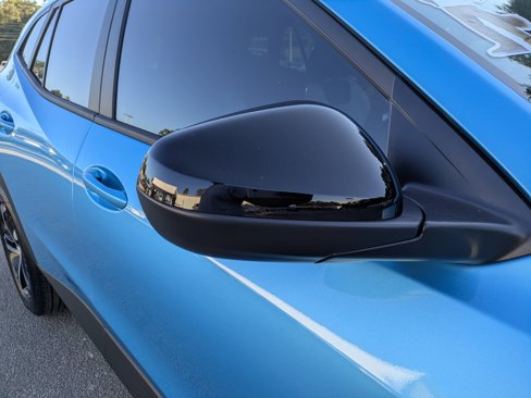 Certified 2025 Chevrolet Trax RS image 12