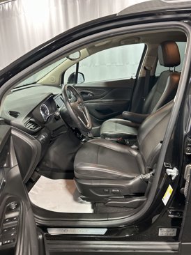 Certified 2021 Buick Encore Preferred w/ Safety Package image 19