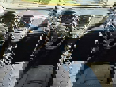 Used 2023 Chevrolet Malibu LT image 11