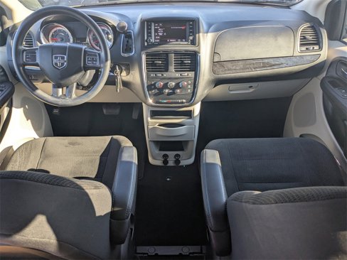 Used 2019 Dodge Grand Caravan SXT image 16