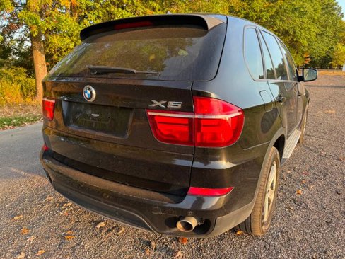 Used 2011 BMW X5 xDrive35d image 4