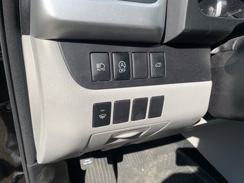 Used 2018 Toyota Highlander XLE image 13