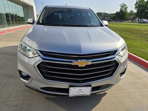 Used 2021 Chevrolet Traverse Premier image 8