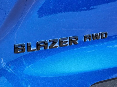 Used 2019 Chevrolet Blazer LT image 12