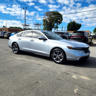 Used 2023 Honda Accord EX image 5