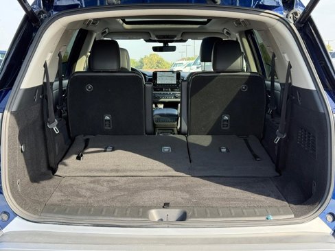 Used 2023 Nissan Pathfinder SL w/ SL Premium Package image 6