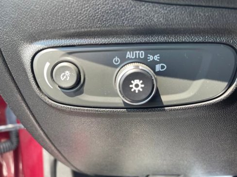 Used 2019 Chevrolet Equinox LT image 27