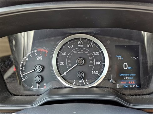 Used 2022 Toyota Corolla LE image 23
