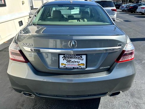 Used 2010 Acura RL image 6