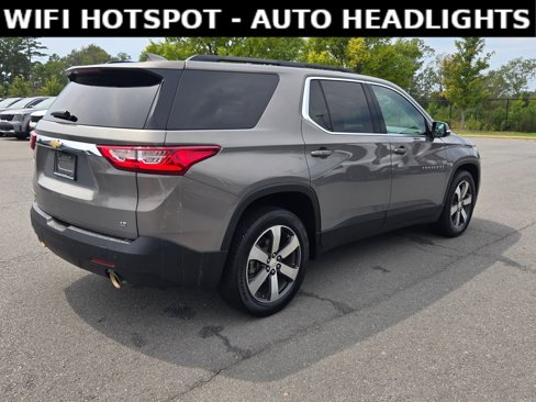Used 2019 Chevrolet Traverse LT w/ LT Premium Package image 7