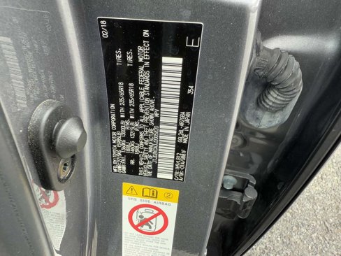 Used 2018 Lexus RX 350L w/ Premium Package image 32