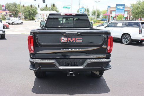 Used 2023 GMC Sierra 2500 Denali w/ Denali Ultimate Package image 6