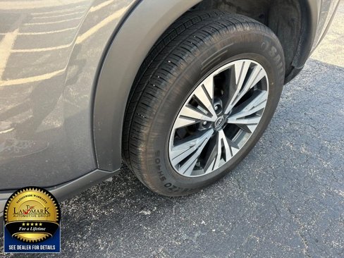 Used 2023 Nissan Rogue SV image 19