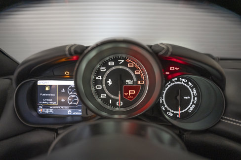 Used 2016 Ferrari California T image 35