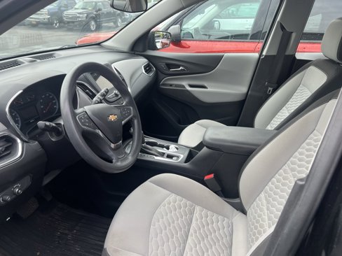 Used 2019 Chevrolet Equinox LS image 5