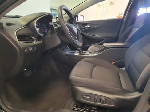 Used 2023 Chevrolet Malibu LT image 5