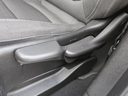 Certified 2023 Chevrolet Bolt EUV LT image 11